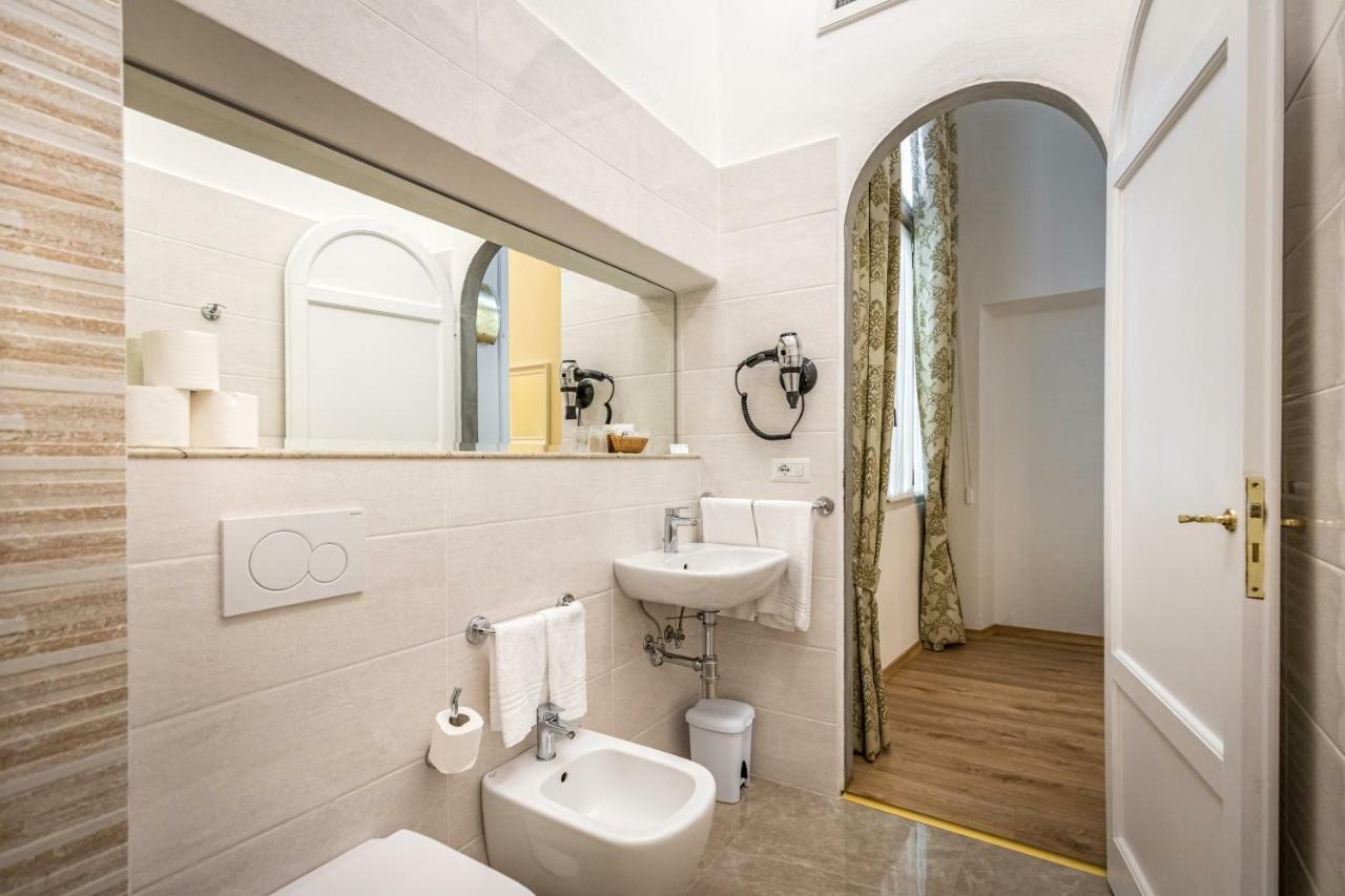 Residenza Alessandra Флоренція Екстер'єр фото